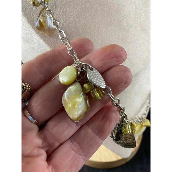 Vintage Shell and Stones Charm Necklace Style Silver tone with Matching Bracelet - Picture 3 of 9
